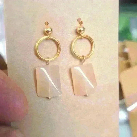 Jewelry - Gold plated hook with glass  bead